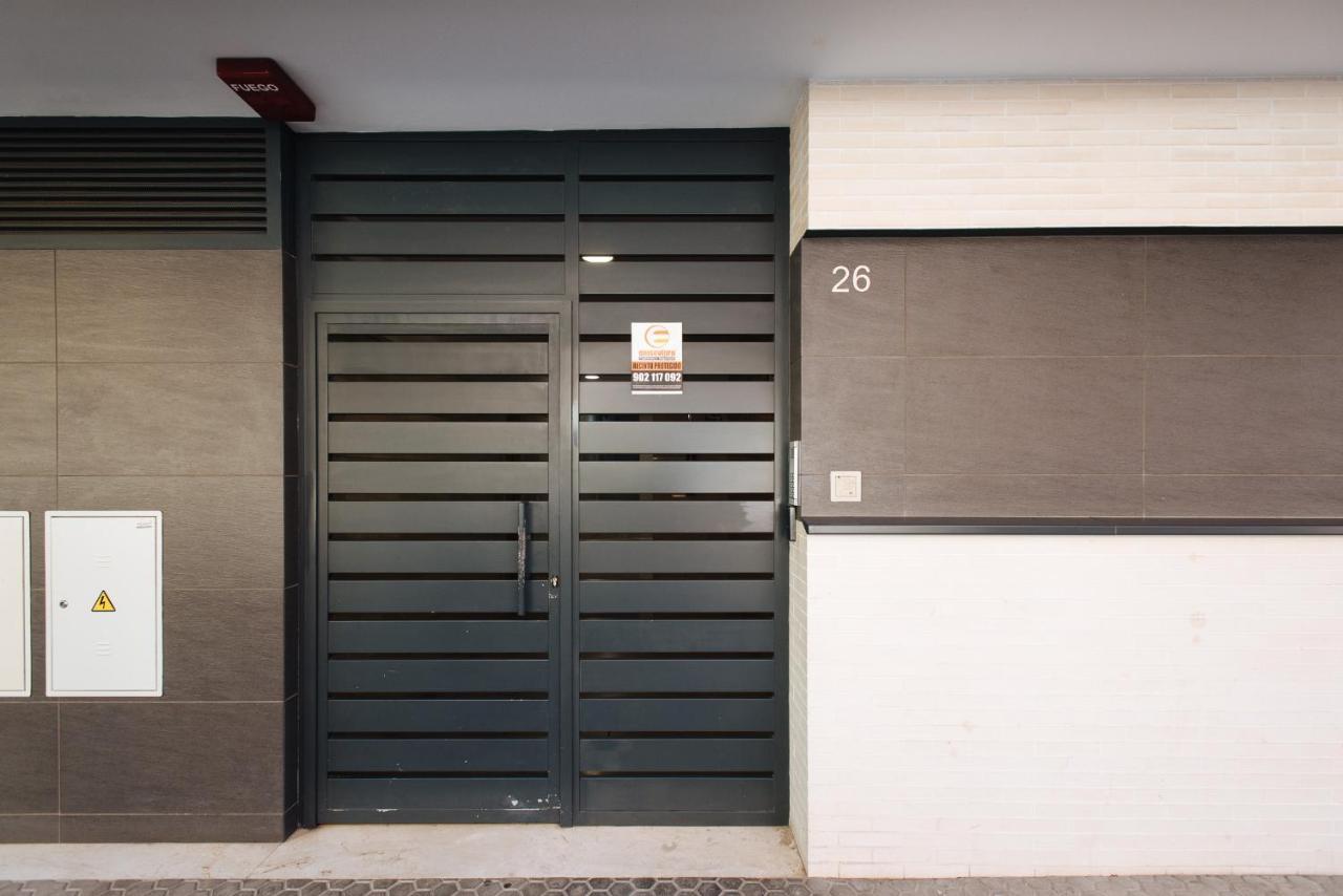 Apartamento Estelar Con Piscina Y Garaje Nervion Apartment Sevilla Exterior foto